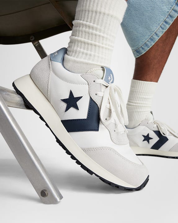 Converse RunStarMotion Ox プラットフォームトレーナー 送料無料】RUN STAR TRAINER RETRO SPORTS OX OBSIDIAN A10621C